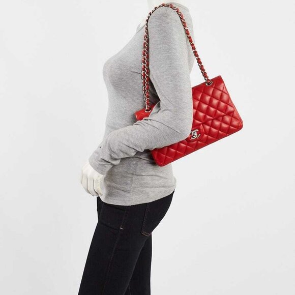 Chanel Red Quilted Lambskin Leather Classic Medium Double Flap Bag - Picture 3 of 12